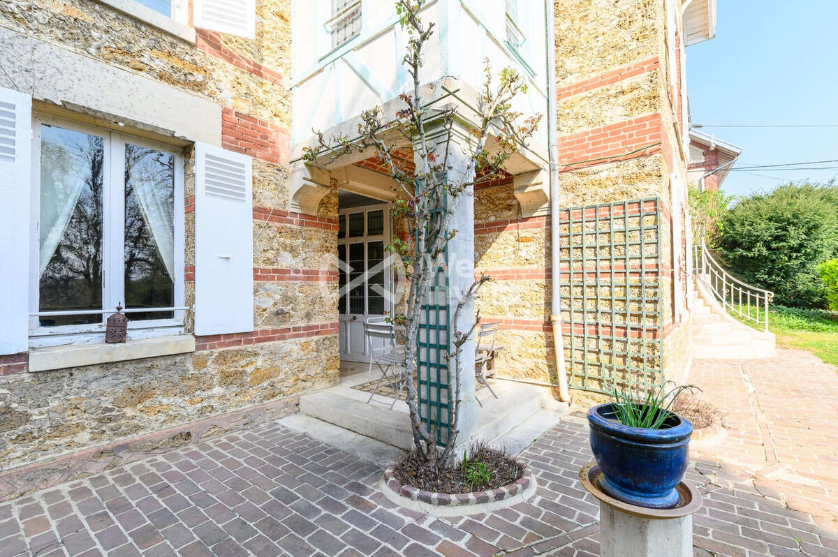 Maison à COULOMMIERS