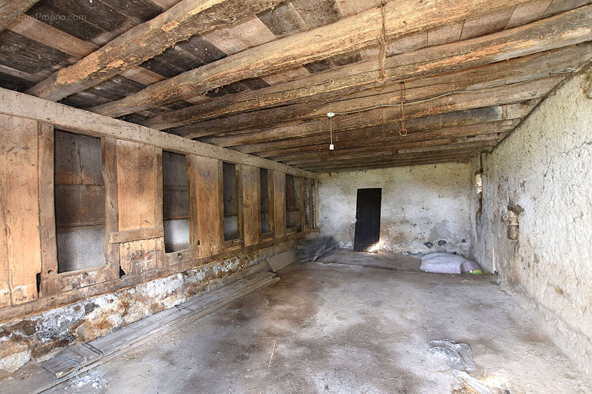 Maison à VARENNES-SUR-ALLIER