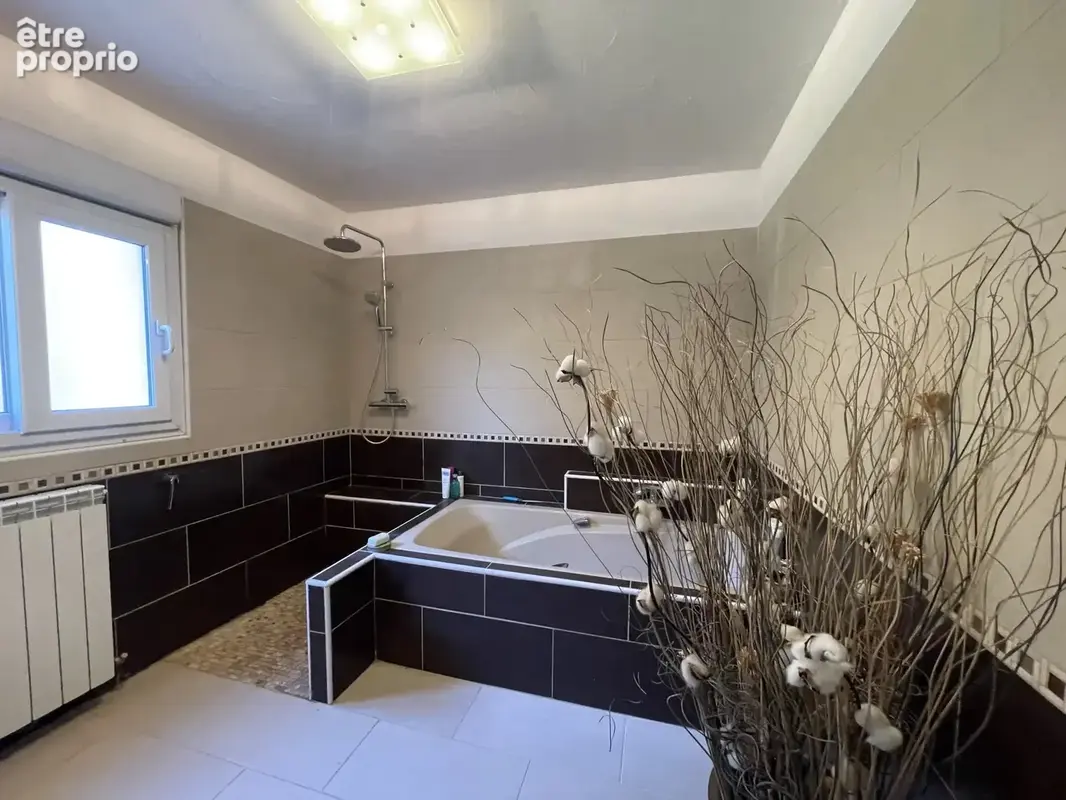 VILLA Bagnols en Forêt - photo 8