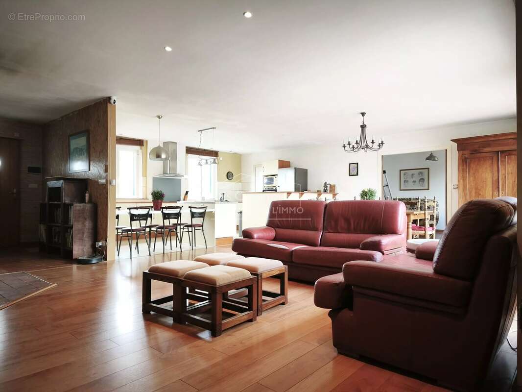 Maison à PONTCHATEAU