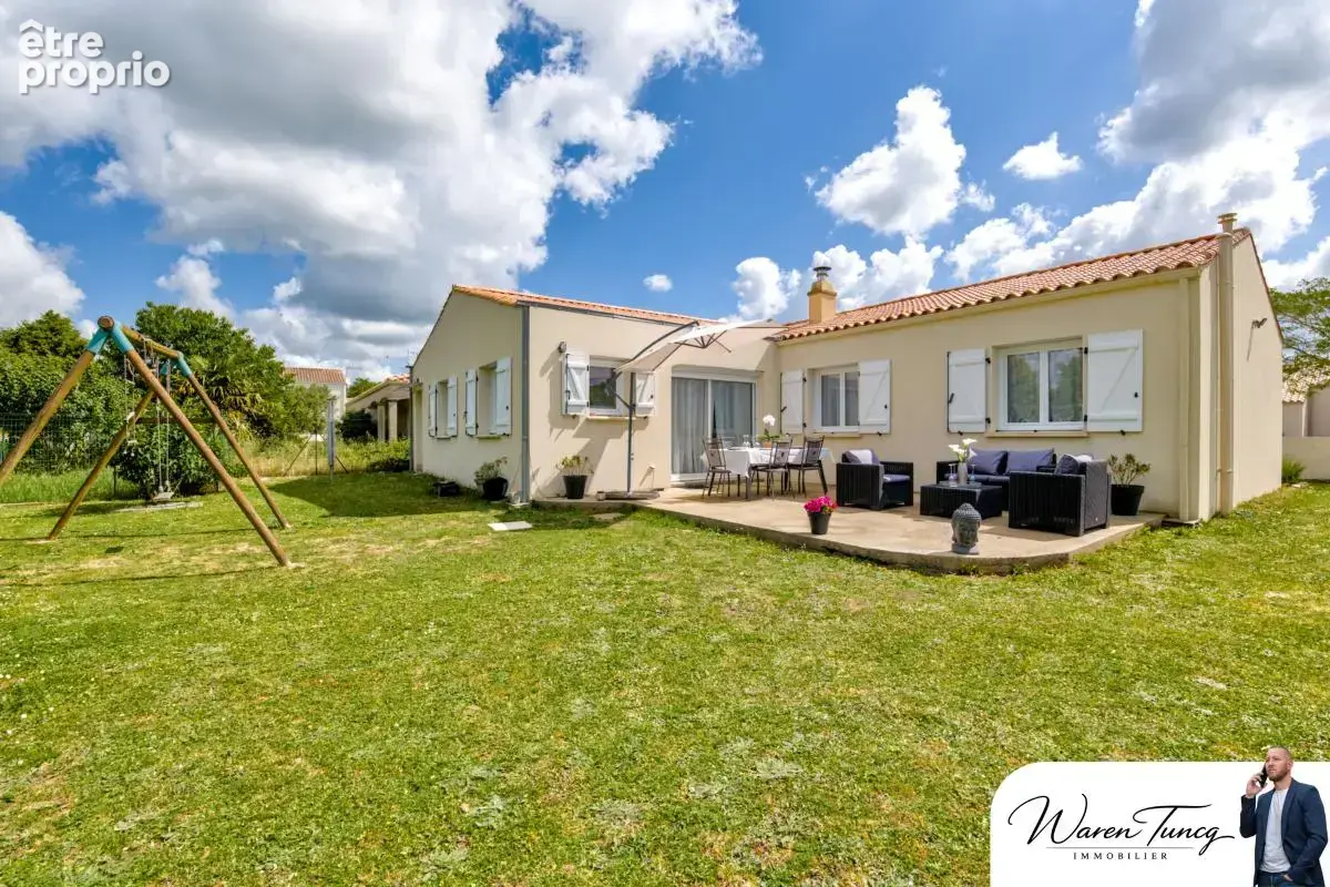 Maison de plain-pied 123 m², 4 chambres dont 1 suite parentale, bureau et garage - photo 2