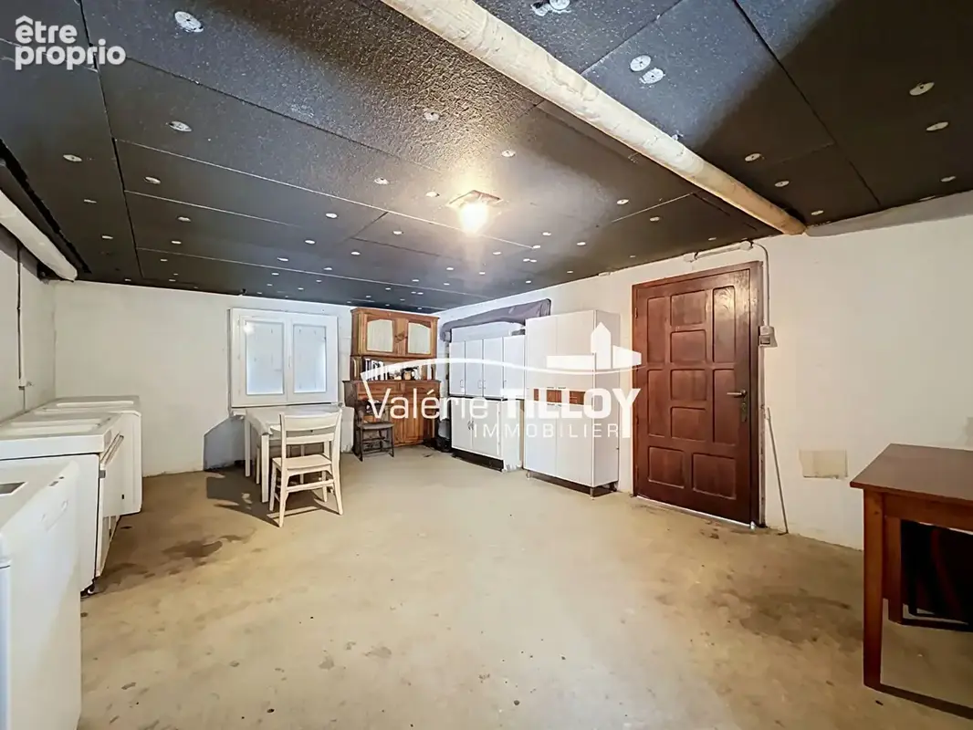 Maison individuelle avec grand terrain de 2 500 m², sous-sol complet et combles aménageables - photo 10