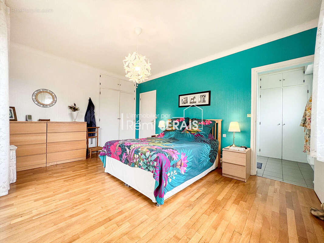 Maison à CONDE-SUR-NOIREAU