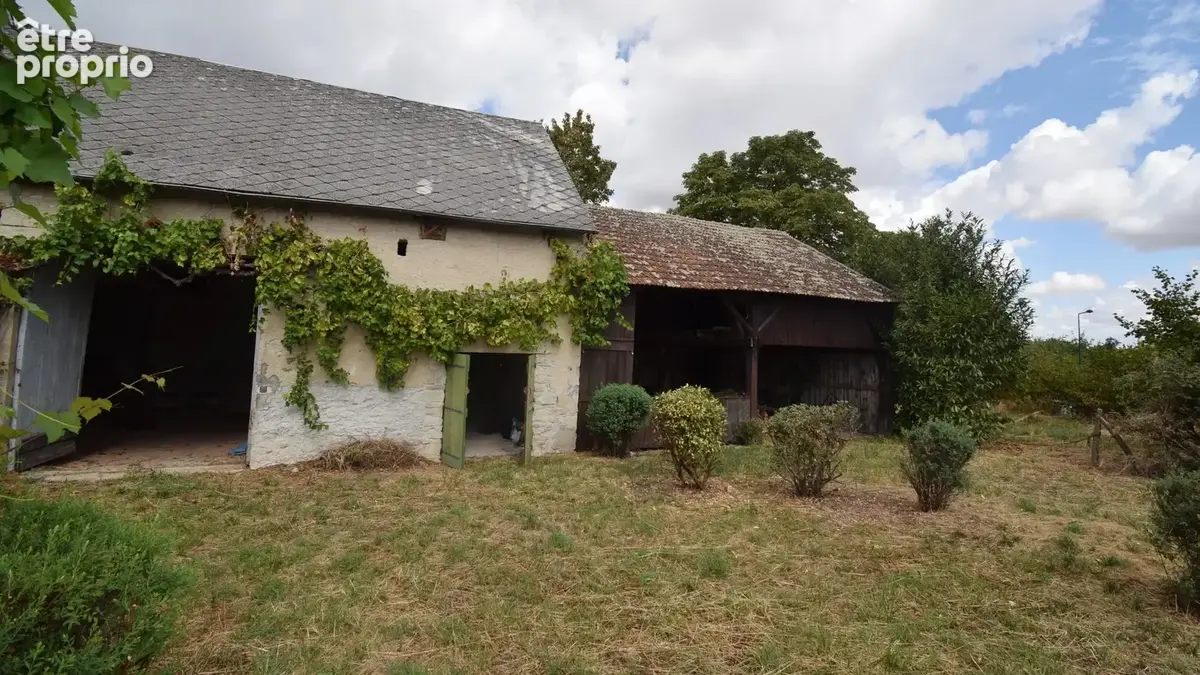 À VENDRE - EXCLUSIVITÉ - Grange 97 m² avec dépendance à CUSSET - photo 3