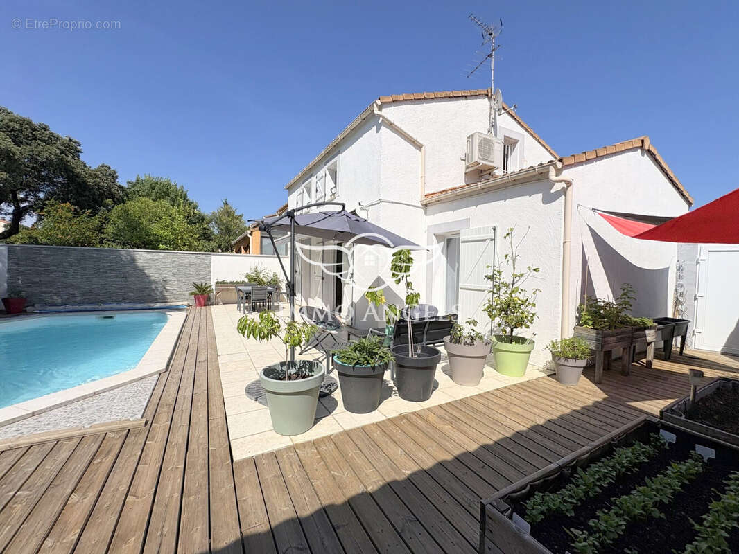 Maison à JUVIGNAC