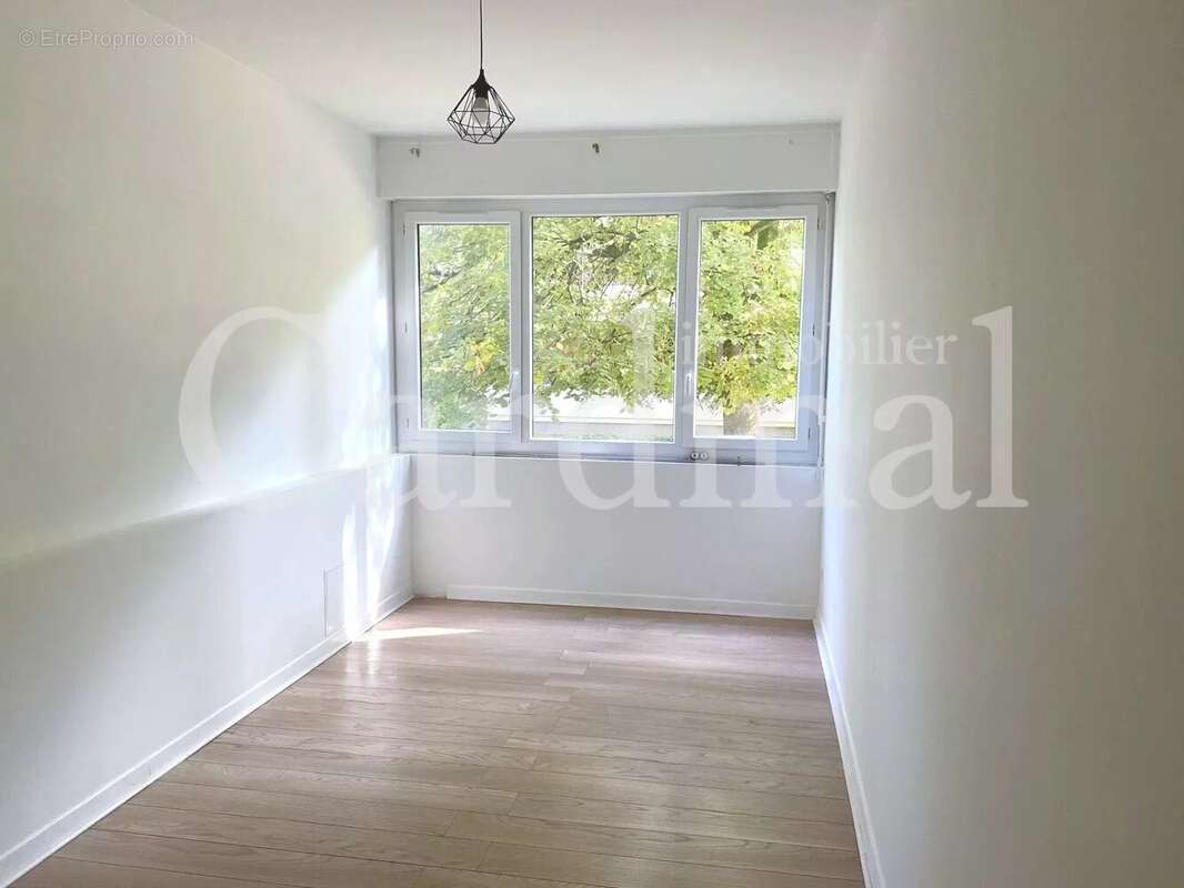 Appartement à NOISY-LE-ROI