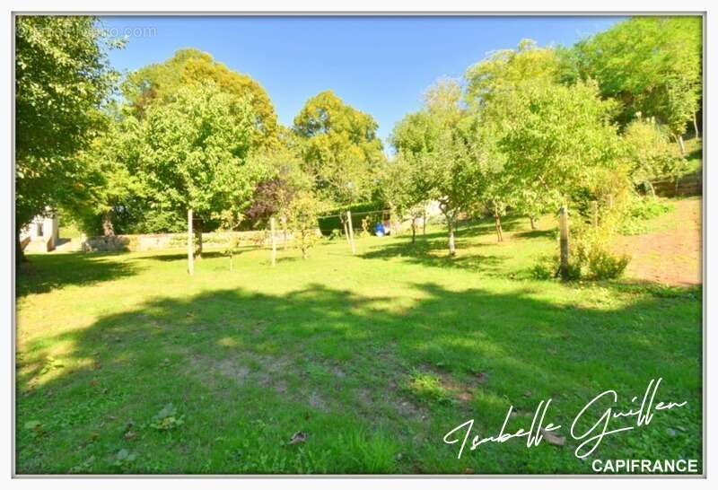 Maison à CHATEAUMEILLANT