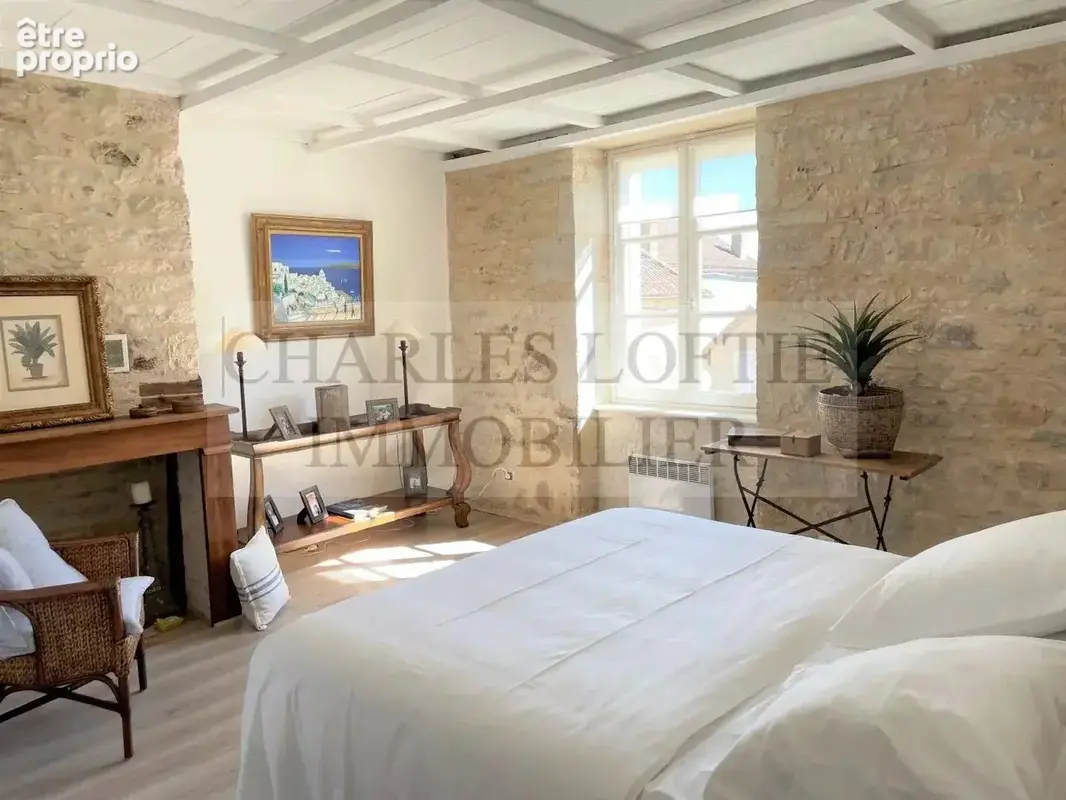 Très belle maison de village en pierre sur 332m2 de terrain - photo 10