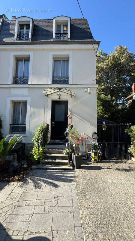 Maison à ENGHIEN-LES-BAINS