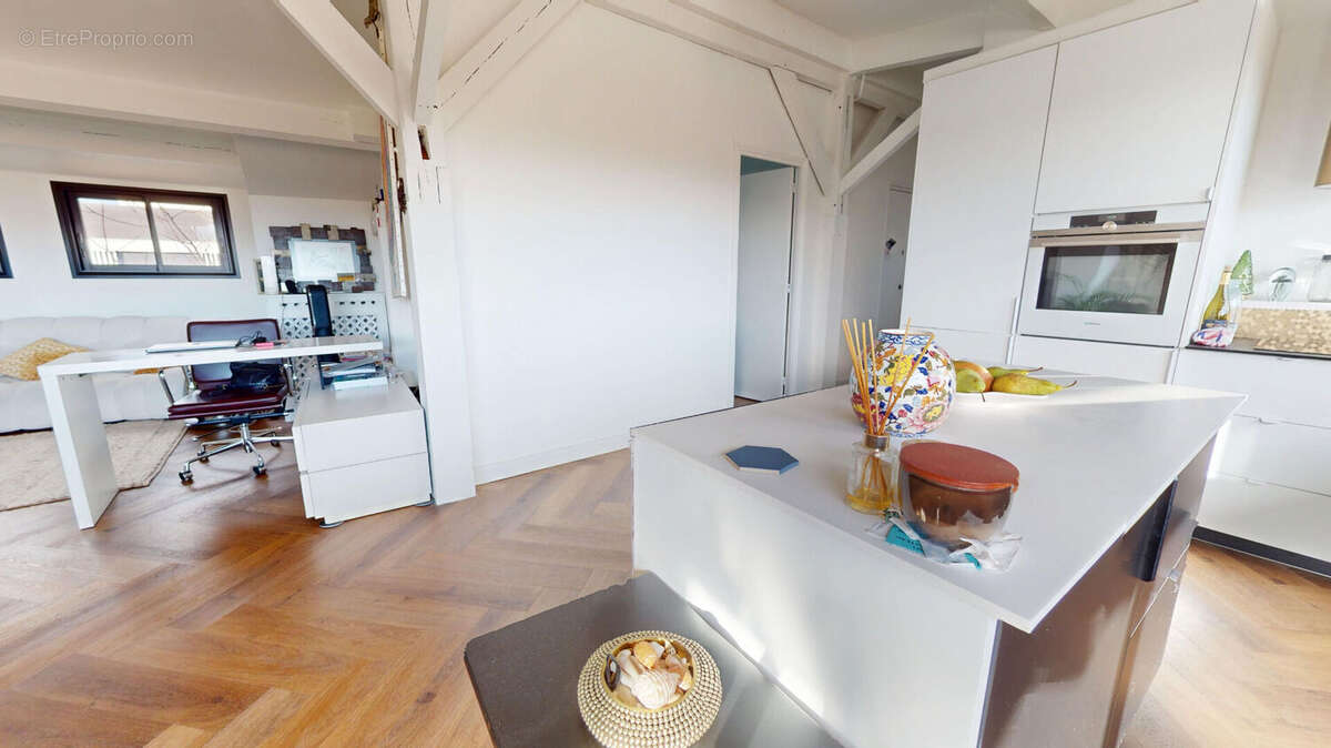 Appartement à SAINT-OUEN