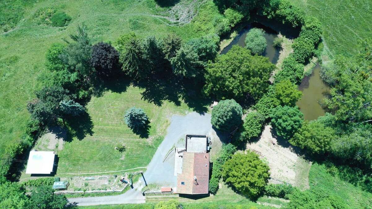 Maison à VIOLAY