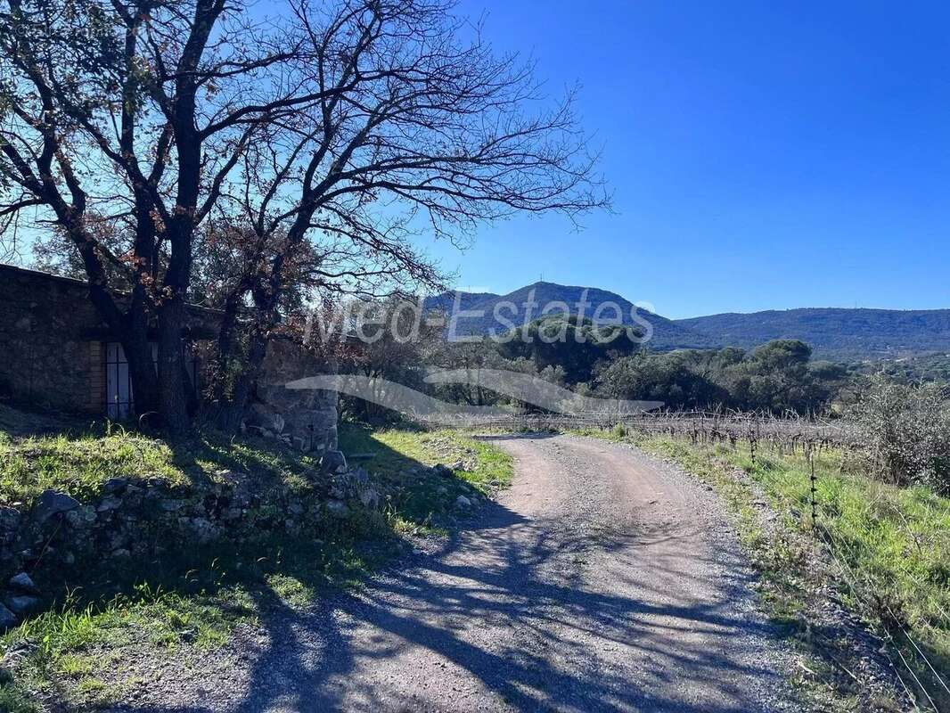 Maison à PLAN-DE-LA-TOUR