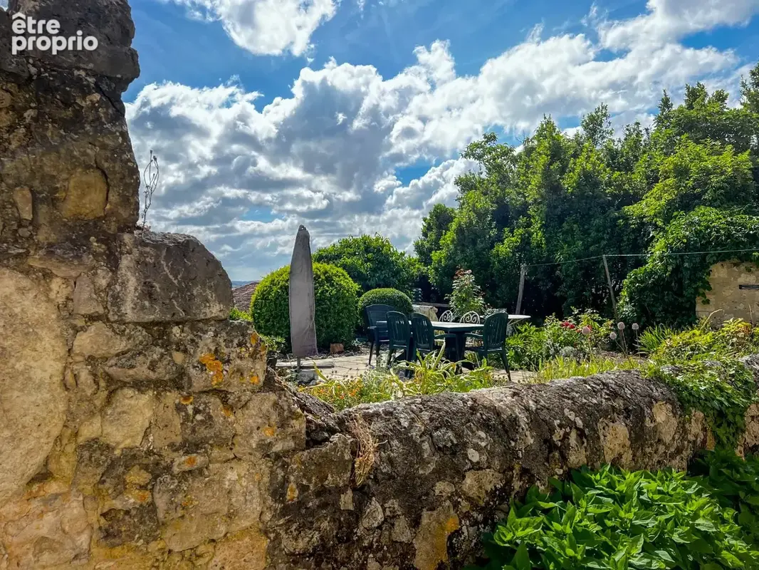 Maison de Village avec Vue Imprenable, Jardin et Cour - photo 16