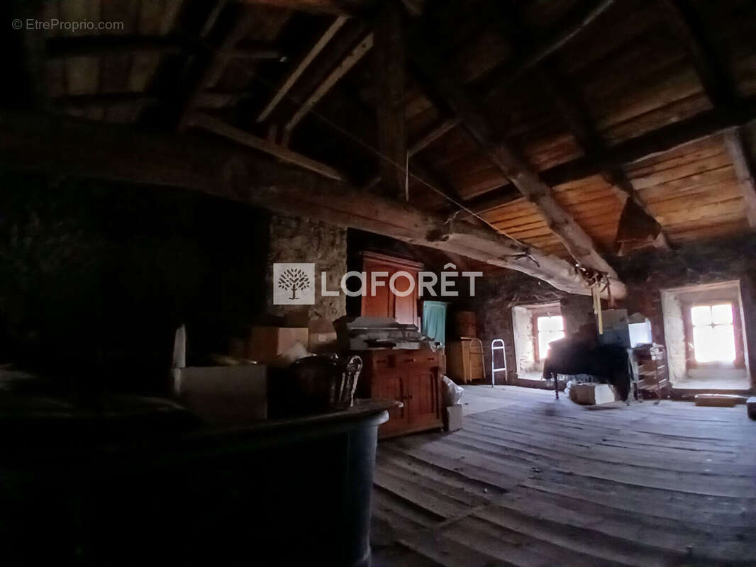 Maison à FERRIERES-SAINT-MARY