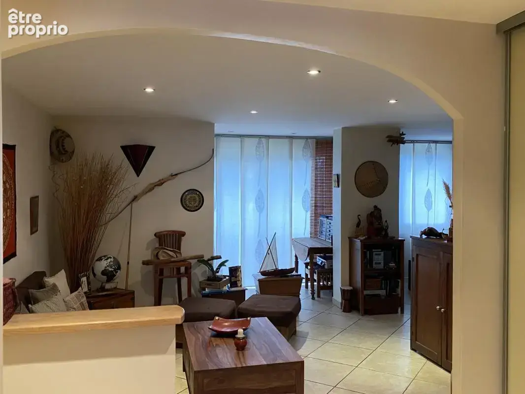 Bel appartement T3 - photo 3