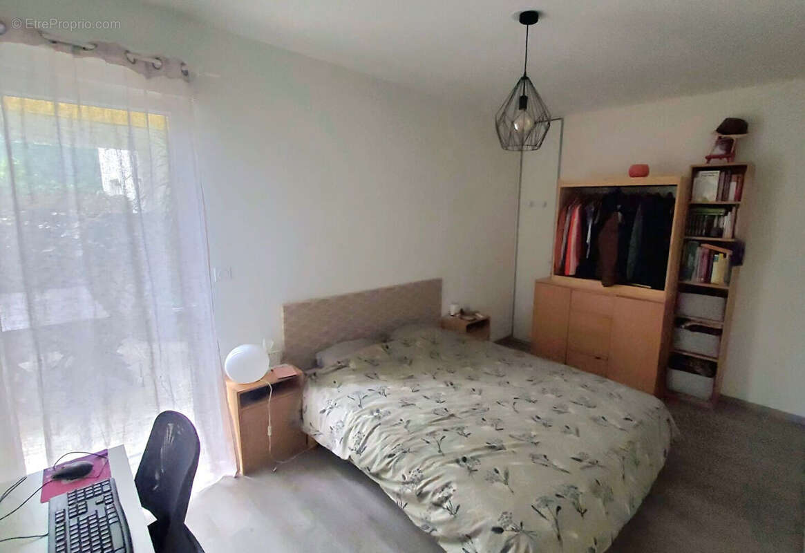Appartement à DECINES-CHARPIEU