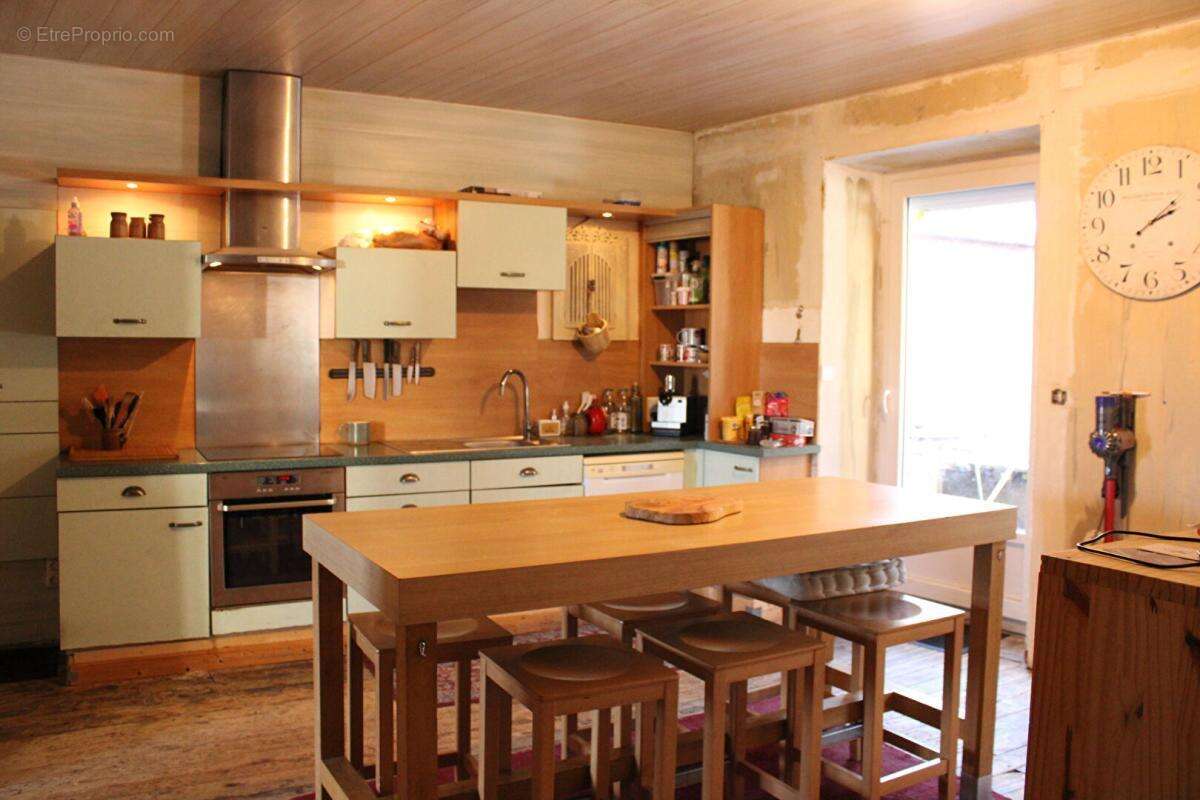 Maison  avec jardin , garage et appartement indépendant - photo 4