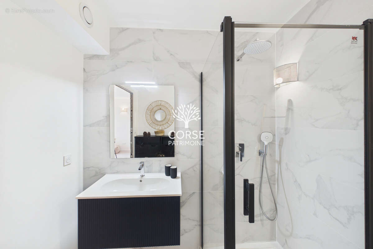 Appartement avec piscine et plage à pied - photo 9