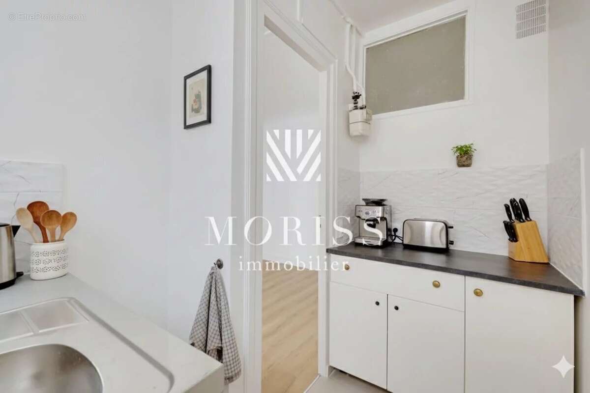 Appartement à PARIS-17E