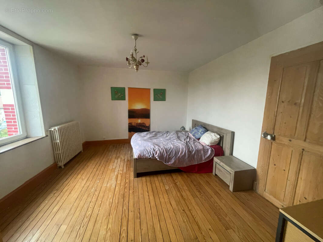 Maison à HAN-SUR-MEUSE