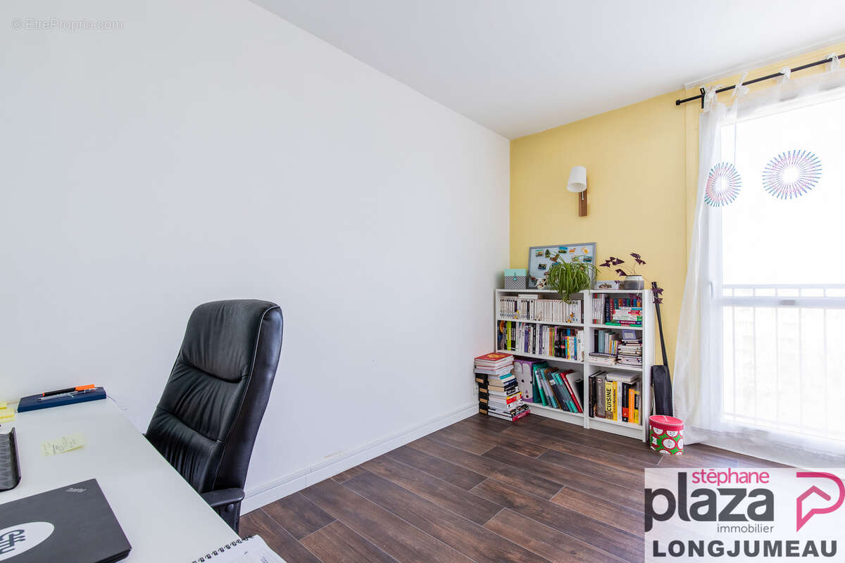 Appartement à LONGJUMEAU
