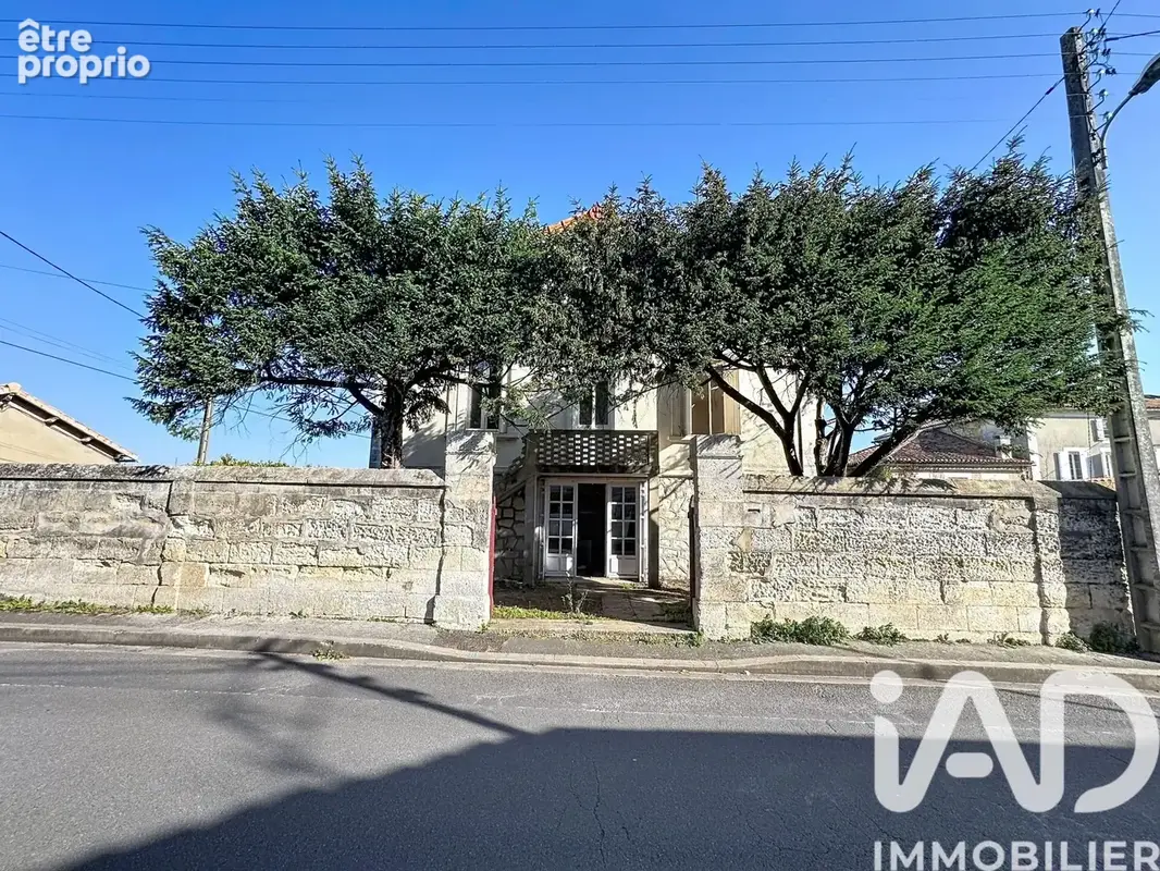 Photo 1 - Maison à ANGOULEME