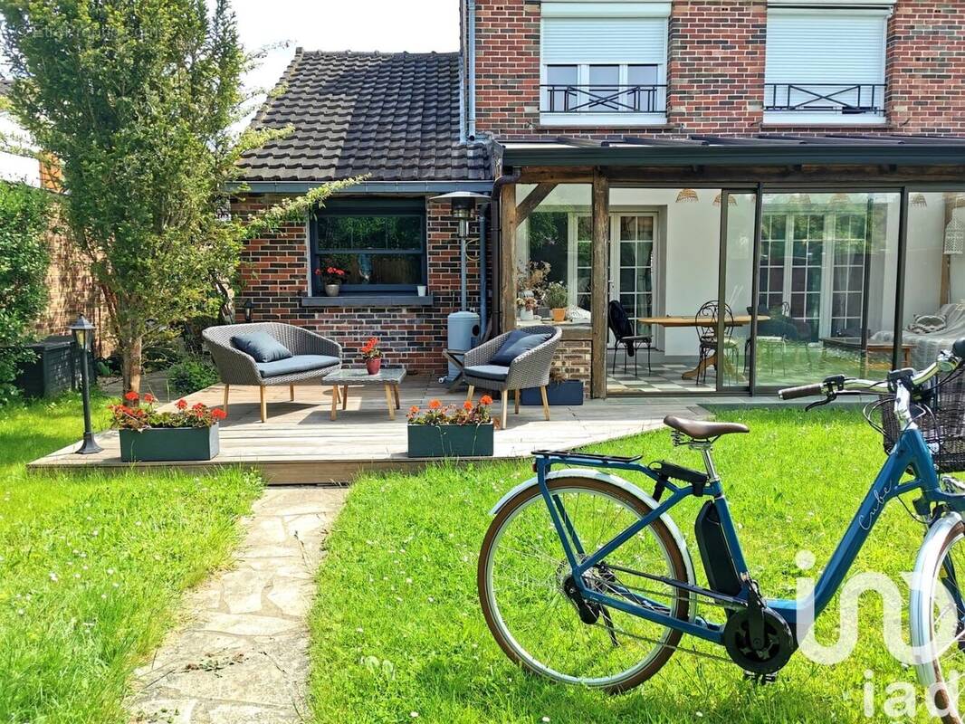 Photo 1 - Maison à COMBS-LA-VILLE