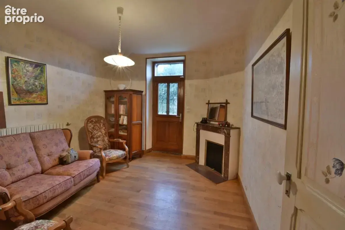 Maison familiale de 9 pièces, 187m² à  MAILLET (36) - photo 5