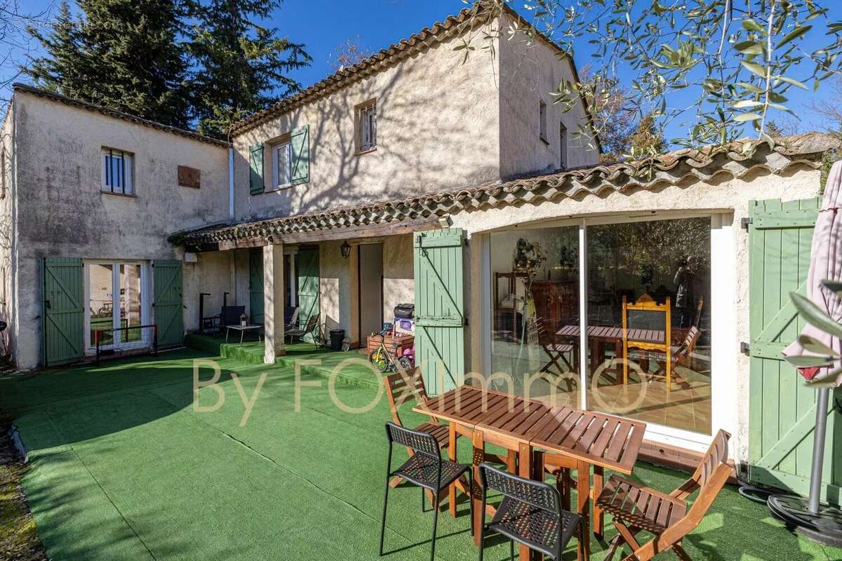 Maison à VILLENEUVE-LOUBET