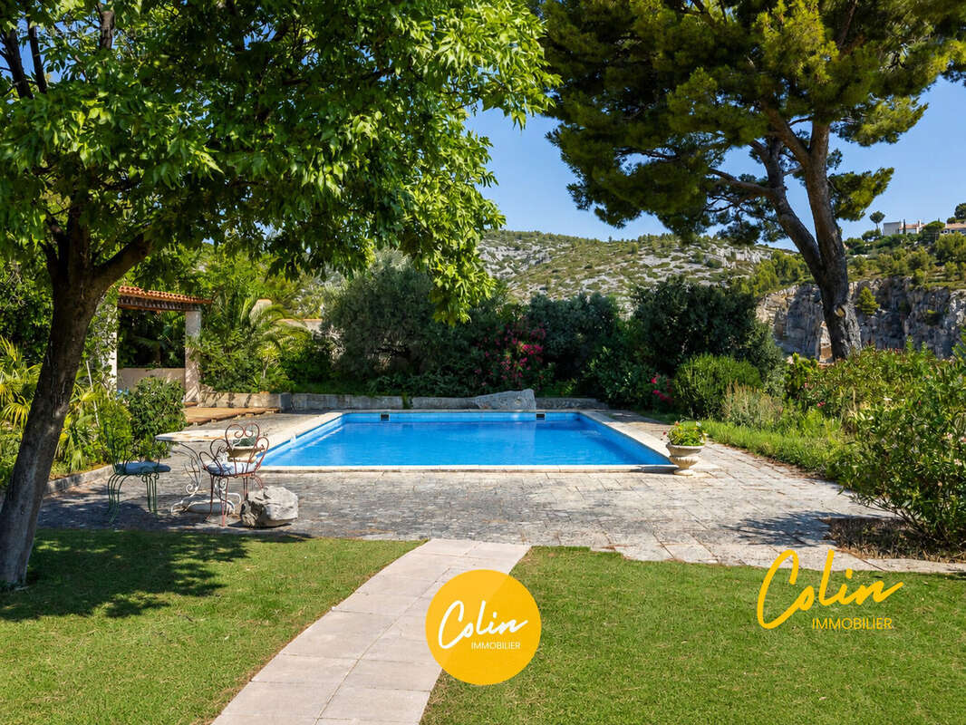 Maison 178 m² à Cassis  - photo 2