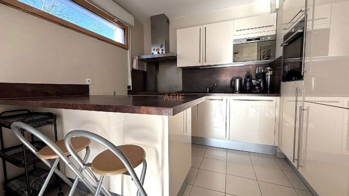 Appartement à LOUVRES