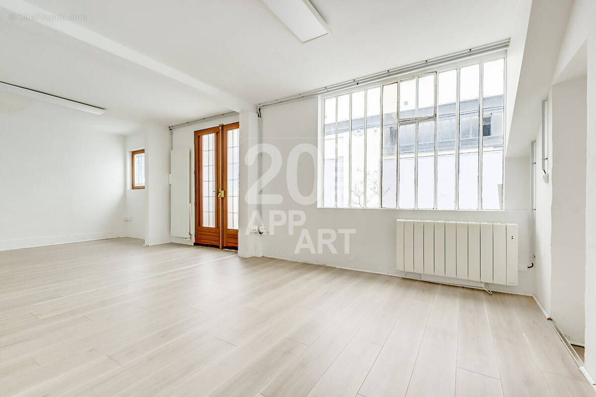 Appartement à PARIS-20E