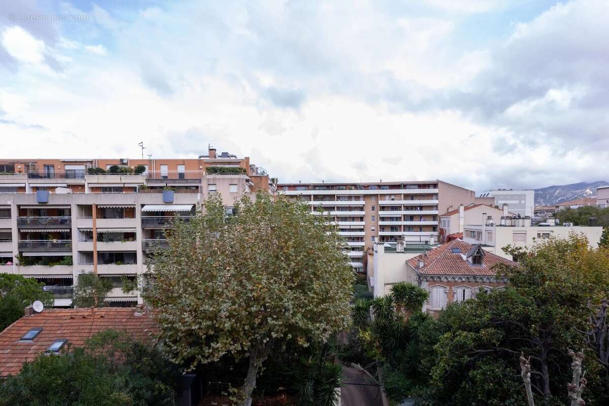 Appartement à MARSEILLE-8E