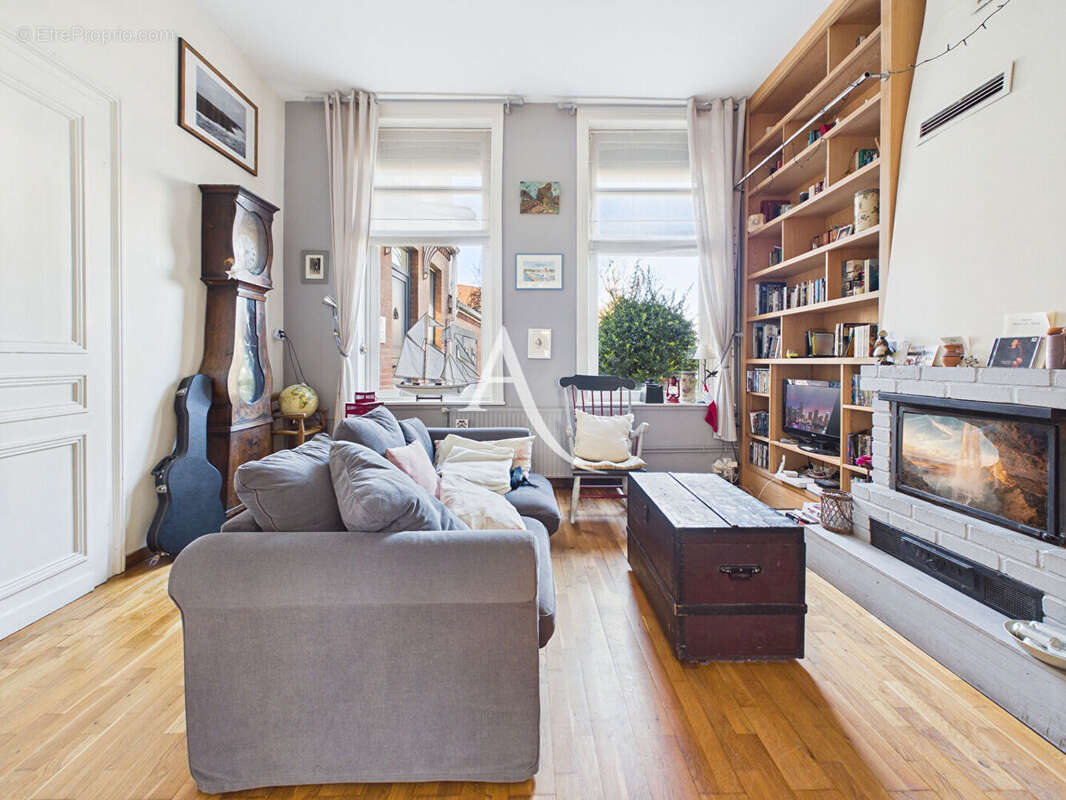 Maison à MONS-EN-BAROEUL