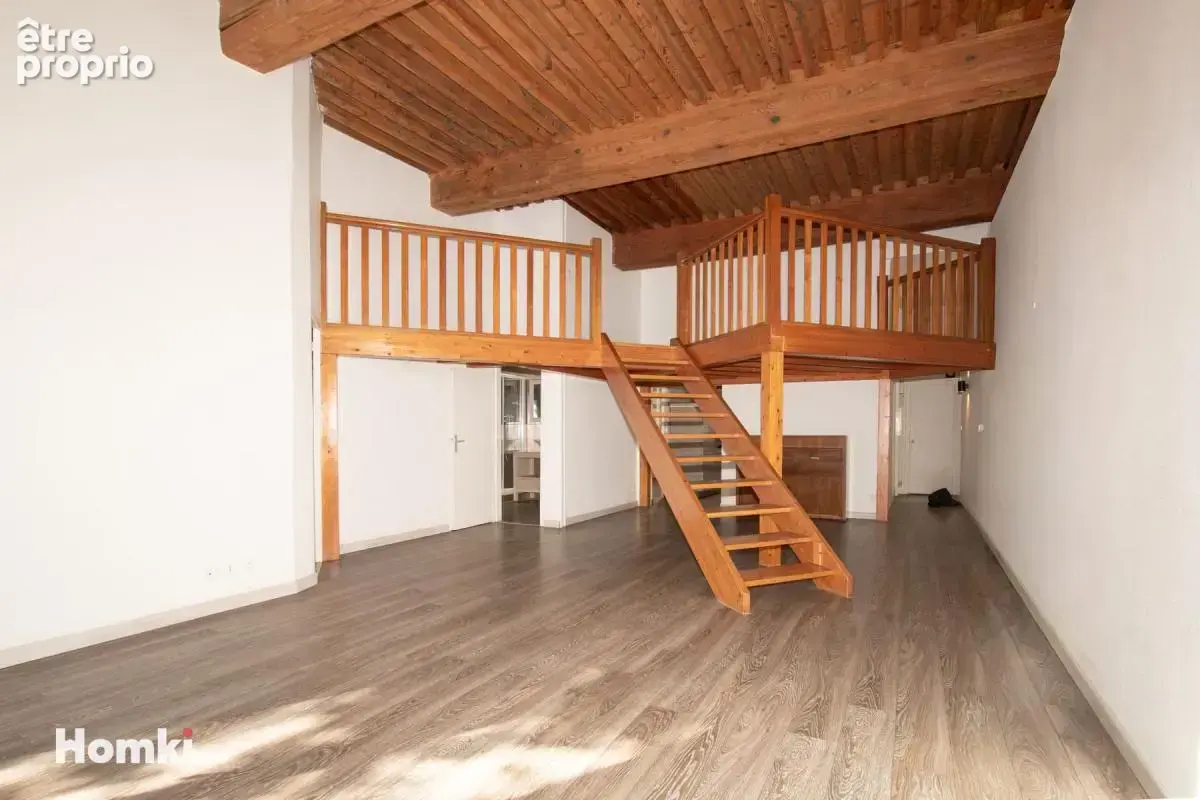 Appartement Canut T3 de 94 m² - photo 4