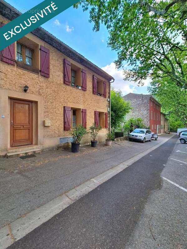 Photo 2 - Appartement à SALERNES