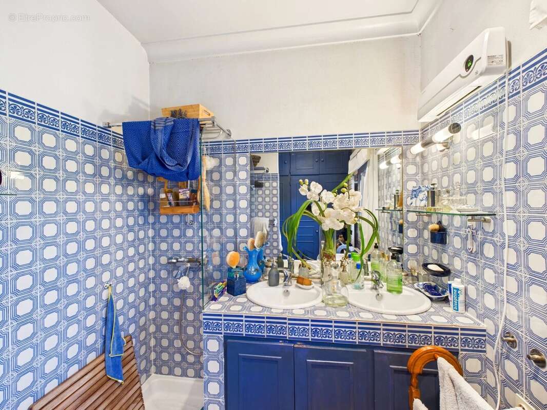 Maison à CHASSENEUIL-SUR-BONNIEURE