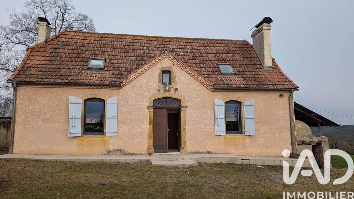 Photo 1 - Maison à LEMBEYE