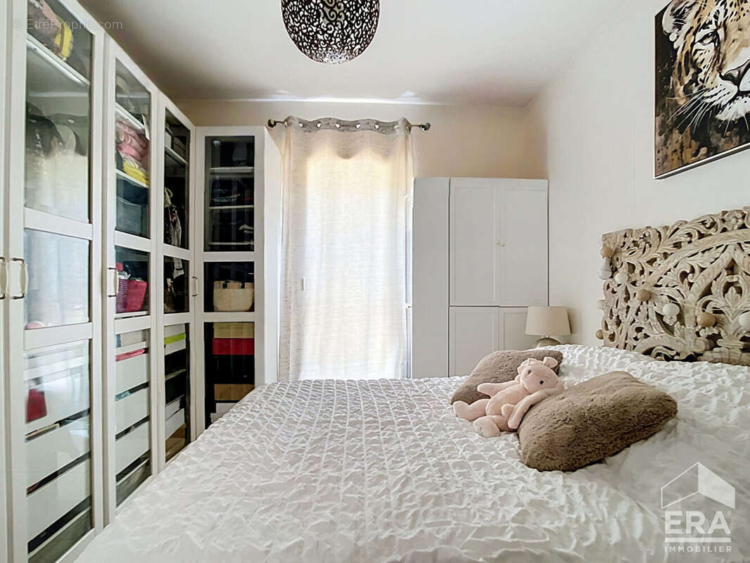 Appartement à MARSEILLE-9E