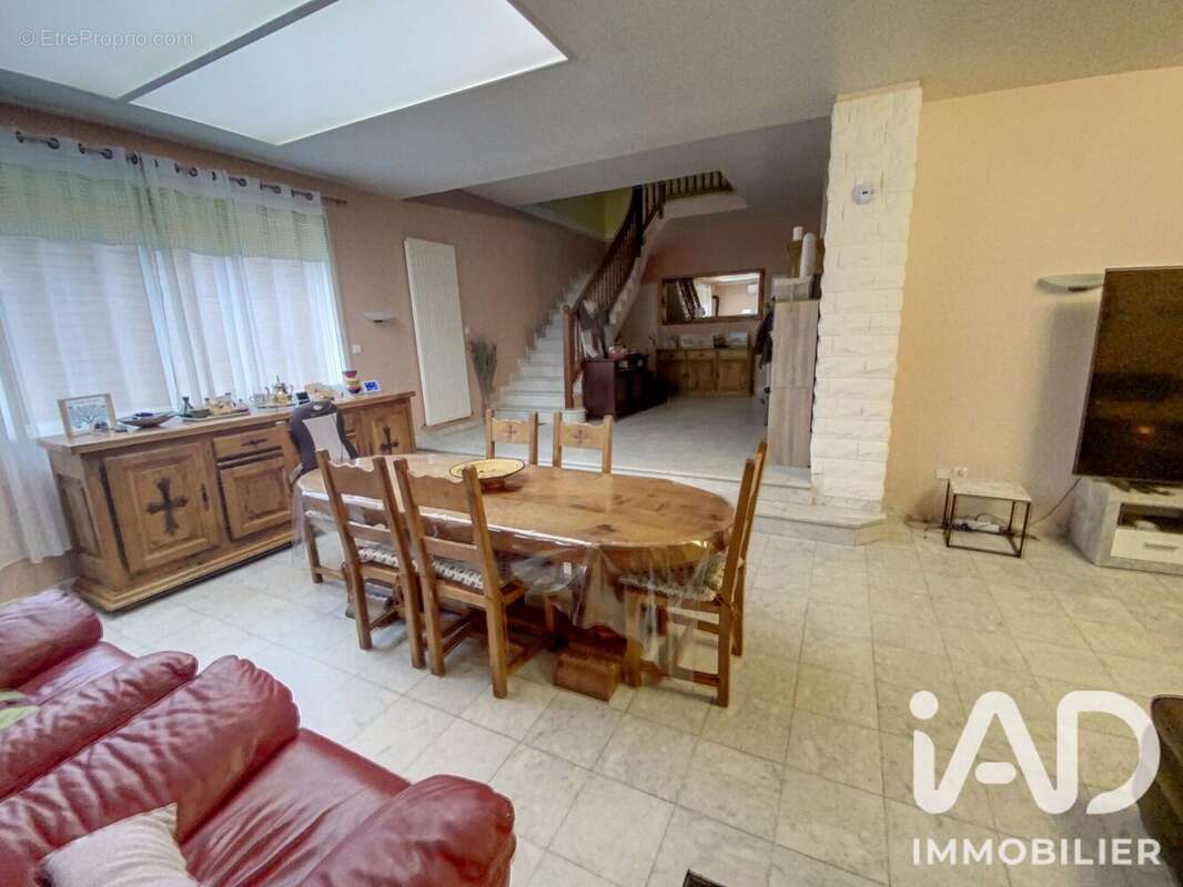Photo 5 - Maison à TERGNIER