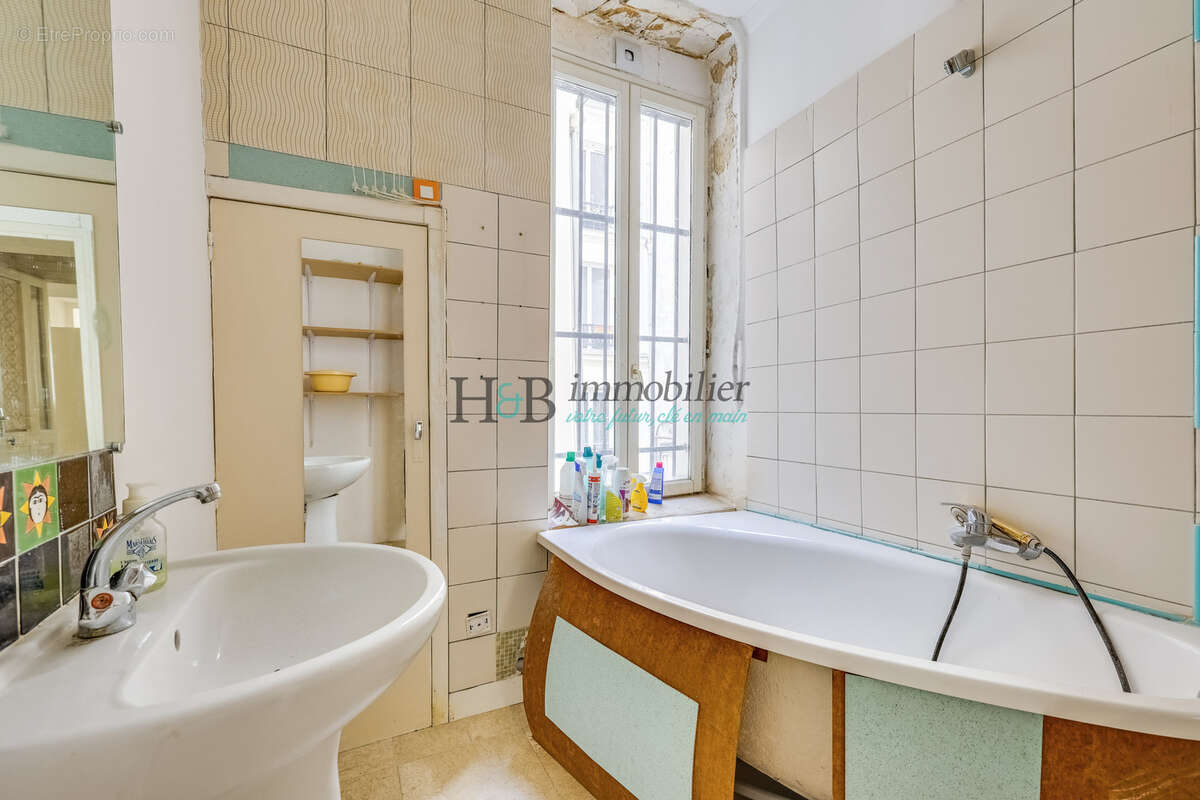 Appartement - bonne nouvelle - paris ii - photo 9
