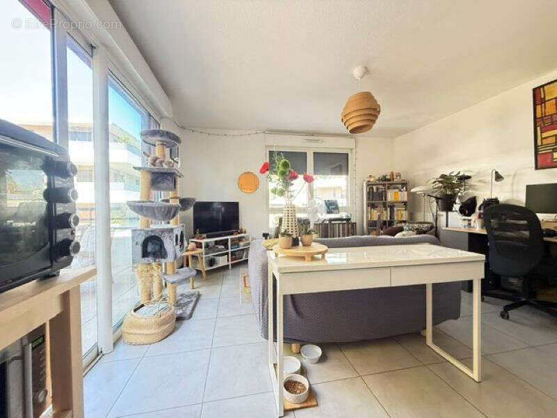 Appartement Juvignac 3 pièce(s) 57 m2+ Terrasse 31m²+place de parking - photo 4