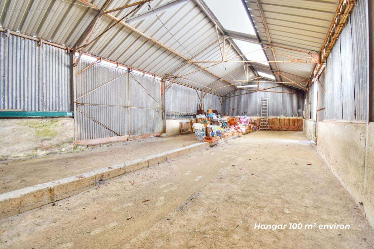 Vente maison 143 m² avec hangar indépendant 100 m², Ploumagoar (22970) - photo 7