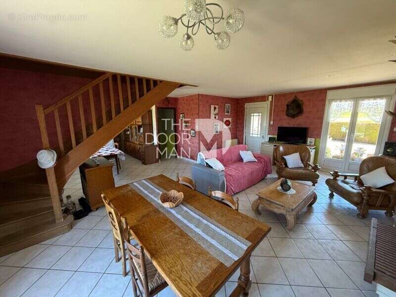 Maison à DOULAINCOURT-SAUCOURT