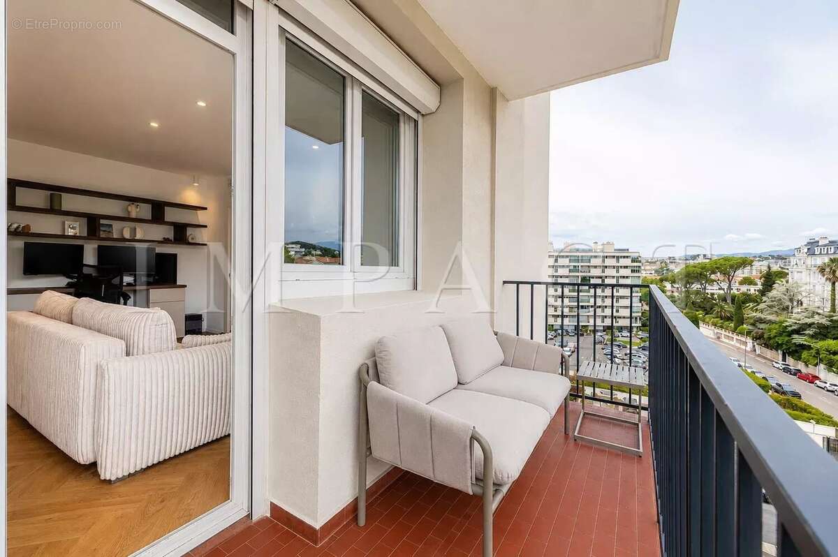 Appartement à CANNES