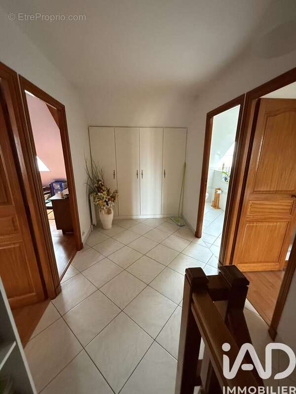 Photo 9 - Maison à VIGNEUX-SUR-SEINE