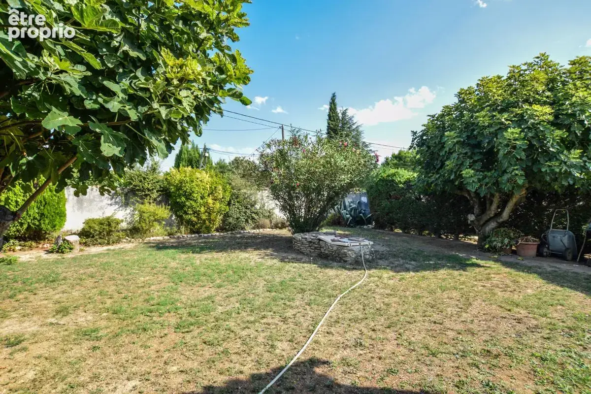 Maison avec piscine, trois chambres avec possibilité d'une quatrième, Rochefort du Gard - photo 13