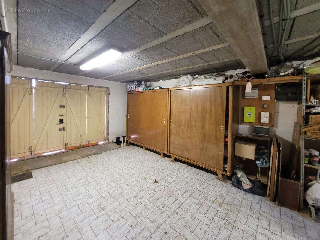 Maison à VINON-SUR-VERDON