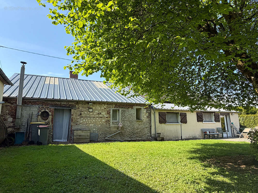 Maison à LA NEUVILLE-BOSMONT