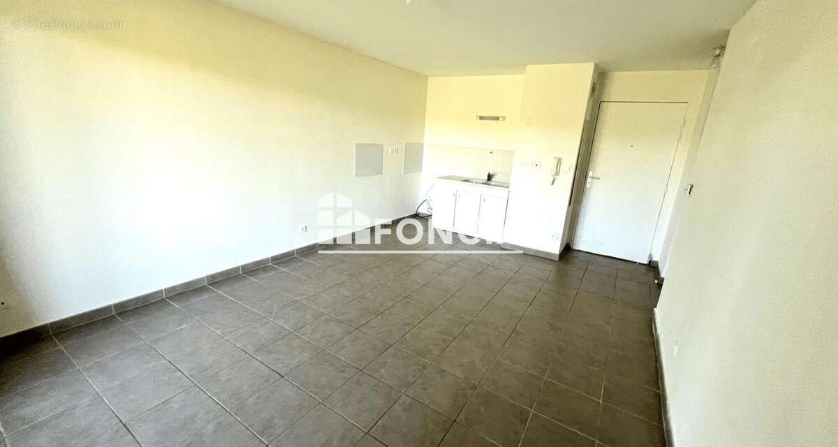 Exclusivite t2 avec grande terrasse couverte et parking - photo 3